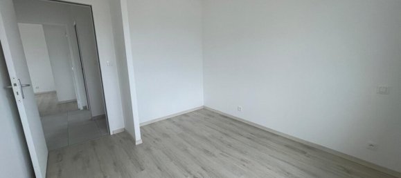 Дом с 3 спальнями в станция Сен-Пьер-ла-Кур, Франция № 283688 6