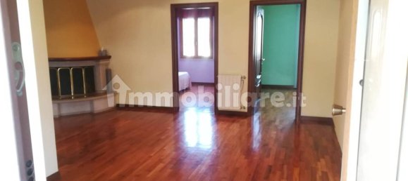 Casa T2 em Monterotondo, Italy N.º 322388 8
