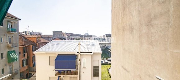 Квартира с 2 комнатами в Сесто Сан Джованни, Италия № 152854 13