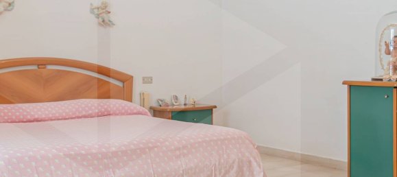 2 chambres Villa à Bari, Italy No. 17704 13