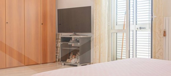 2 chambres Villa à Bari, Italy No. 17704 15