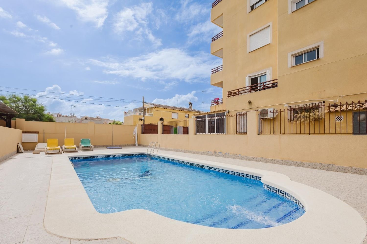 2 bedrooms Apartment in Torrevieja, Spain No. 240236