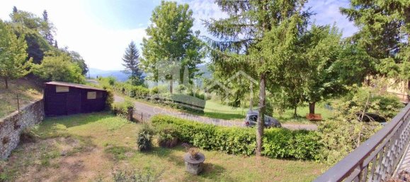 2 chambres Appartement à Arezzo, Italy No. 266076 5