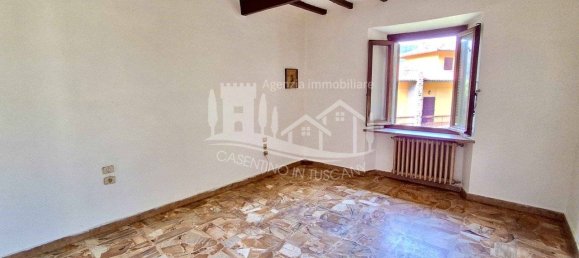 2 chambres Appartement à Arezzo, Italy No. 266076 7