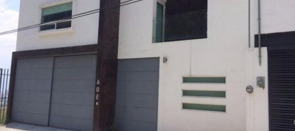 3 bedrooms House in Salinas Victoria, Mexico No. 158729 2