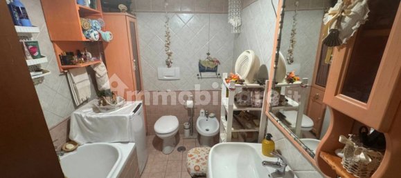 Apartamento de 2 dormitorios en Guidonia Montecelio, Italy No. 227283 25