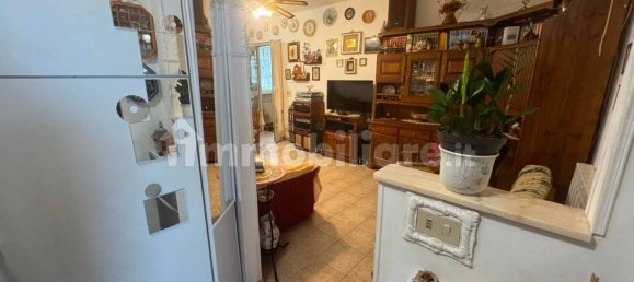 Apartamento de 2 dormitorios en Guidonia Montecelio, Italy No. 227283 14