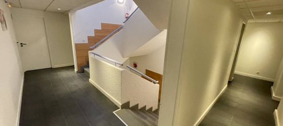 Oficina en Marly, France 750 m² No. 76793 3