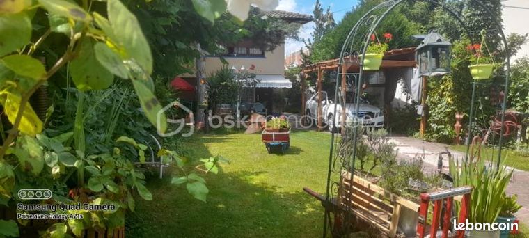 4 Schlafzimmer Haus in Bondy, France, Nr. 354906