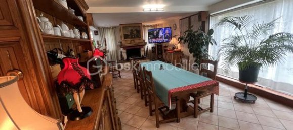 4 Schlafzimmer Haus in Bondy, France, Nr. 354906 5