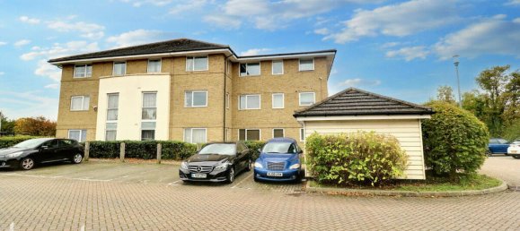 1 bedroom Apartment in Essex, United Kingdom No. 5021 2