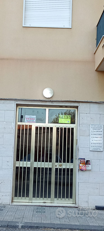 3 rooms Apartment in Caltanissetta, Italy No. 276888