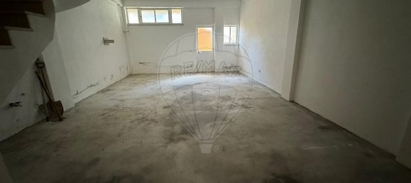 3 bedrooms House in Caldas da Rainha, Portugal No. 17297 2