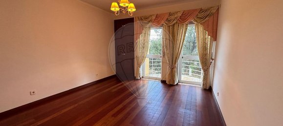 3 bedrooms House in Caldas da Rainha, Portugal No. 17297 3