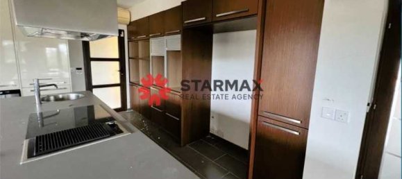 Propiedad comercial de 5 dormitorios en Nisou, Cyprus No. 67272 2