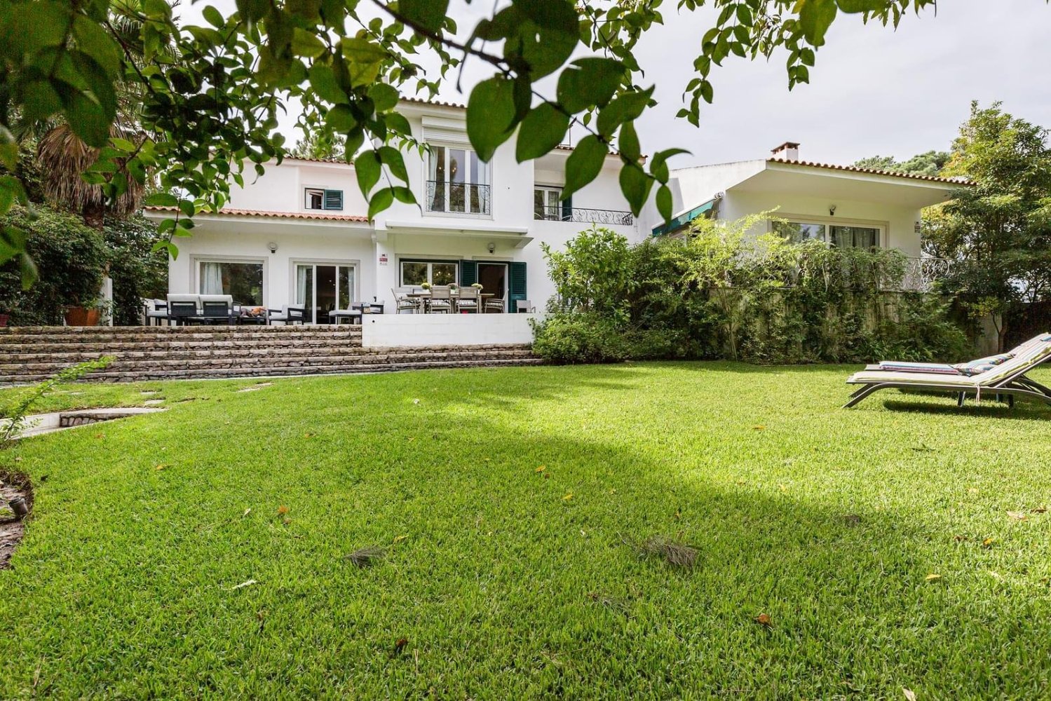 6 bedrooms Villa in Sesimbra, Portugal No. 111025