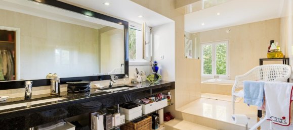 6 bedrooms Villa in Sesimbra, Portugal No. 111025 38