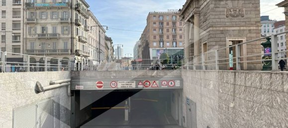 15m² Garage in Milan, Italy No. 242068 4