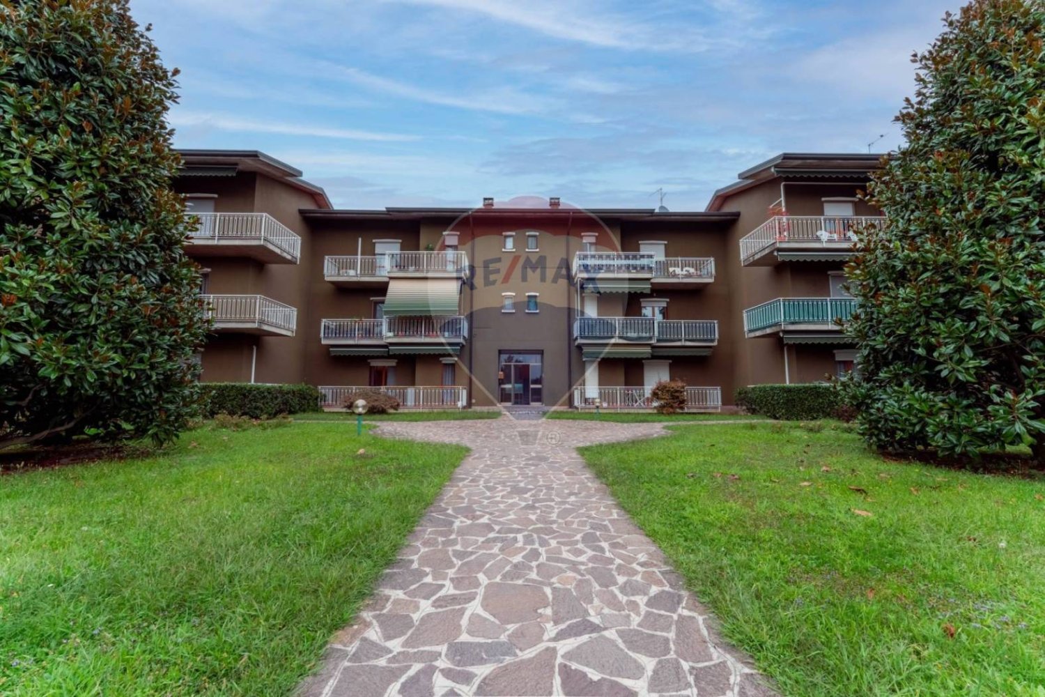 2 bedrooms Apartment in Terno d'Isola, Italy No. 386521