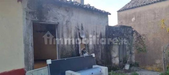 1 bedroom House in Castelnuovo Parano, Italy No. 167382 2