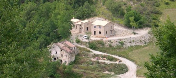 4000m² Commercial property in Sant'Agata Feltria, Italy No. 164113 7