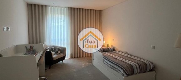 3 bedrooms House in Guimaraes, Portugal No. 37991 10