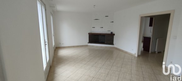 4 Schlafzimmer Haus in Brevonnes, France, Nr. 46045 9