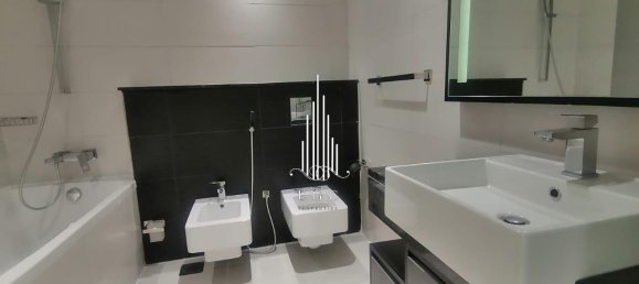 Apartamento de 3 dormitorios en Al Khalidiya, UAE No. 56161 19