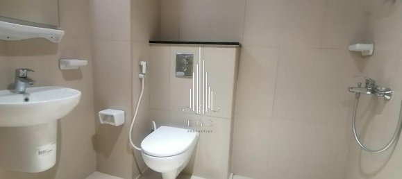Apartamento de 3 dormitorios en Al Khalidiya, UAE No. 56161 22