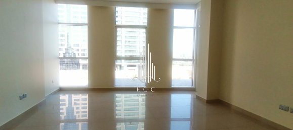 Apartamento de 3 dormitorios en Al Khalidiya, UAE No. 56161 2
