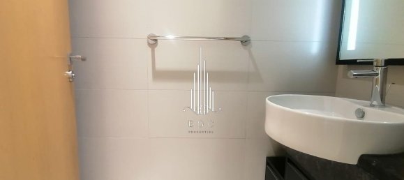 Apartamento de 3 dormitorios en Al Khalidiya, UAE No. 56161 21