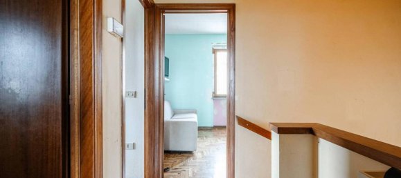 6 rooms House in Buggiano, Italy No. 154995 9