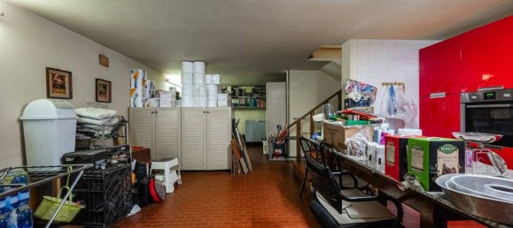 6 rooms House in Buggiano, Italy No. 154995 23