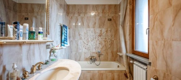 6 rooms House in Buggiano, Italy No. 154995 19