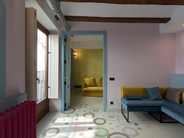 Здание 475м² в Валенсия, Испания № 150123