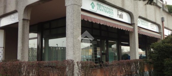 2 rooms Commercial property in Paderno Dugnano, Italy No. 116697 13