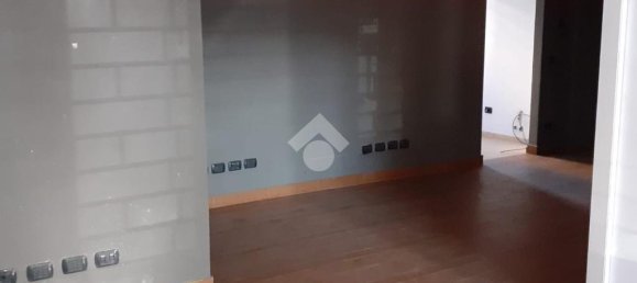 2 rooms Commercial property in Paderno Dugnano, Italy No. 116697 9