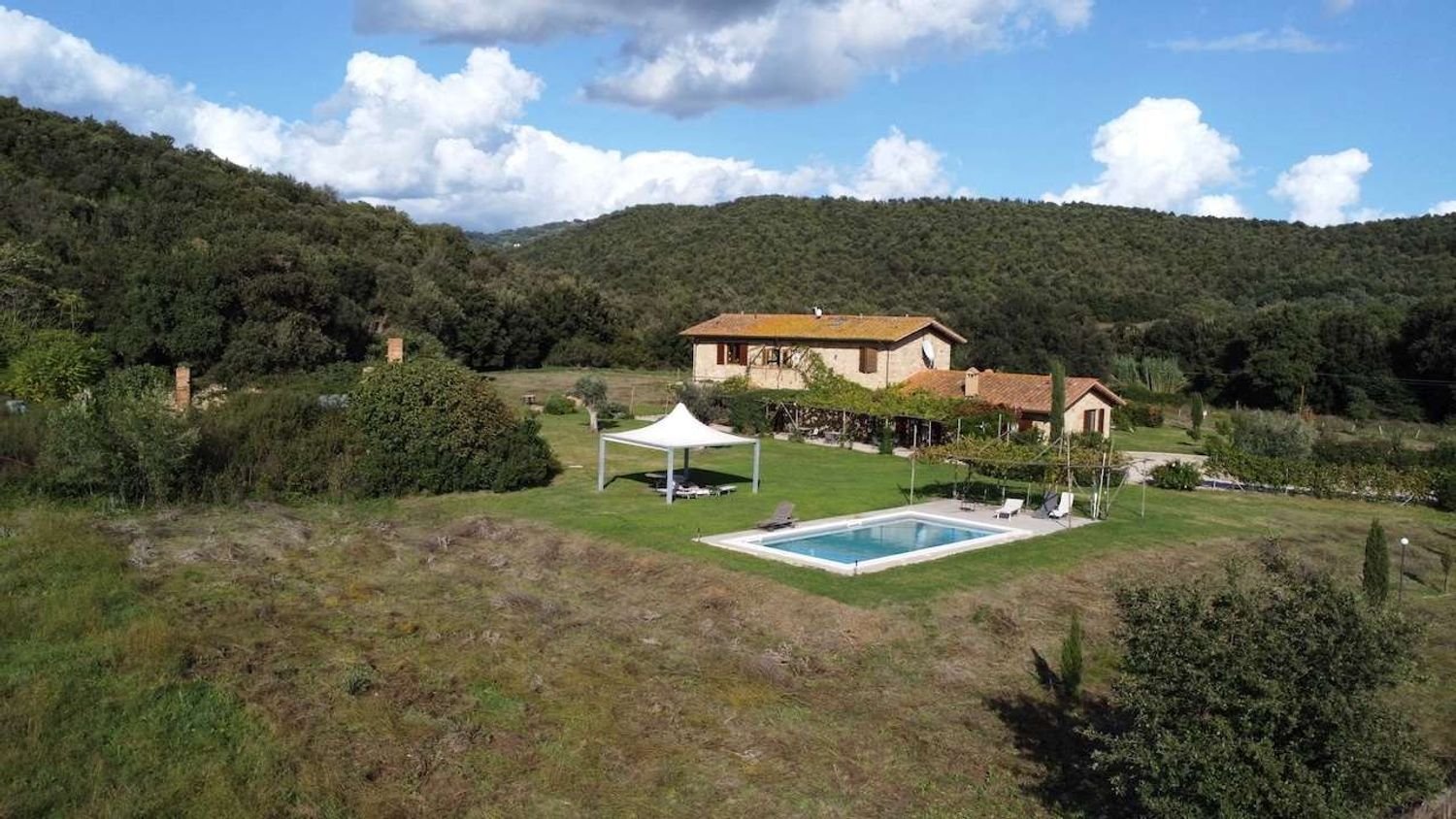 20 rooms House in Roccastrada, Italy No. 116195