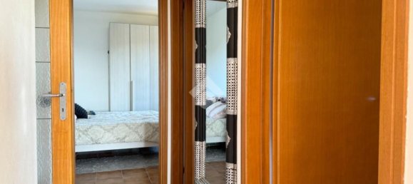 4-salle Appartement à Ponsacco, Italy No. 143974 12