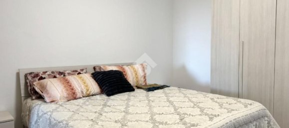 4-salle Appartement à Ponsacco, Italy No. 143974 13