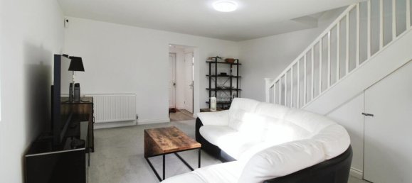 2 bedrooms Commercial property in Camberley, United Kingdom No. 10760 5