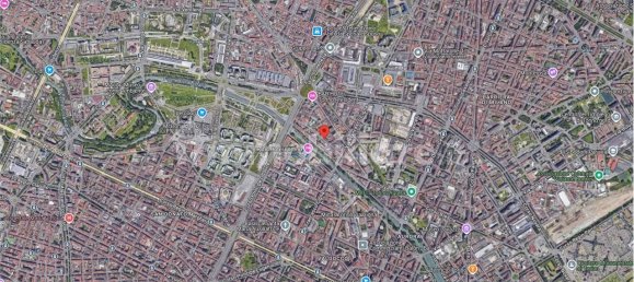 1 bedroom Apartment in Turin, Italy No. 12240 4