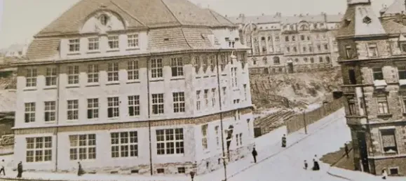 10غرفة عقار تجاري في Plauen, Germany رقم 311474 43