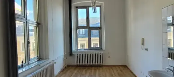 10غرفة عقار تجاري في Plauen, Germany رقم 311474 21