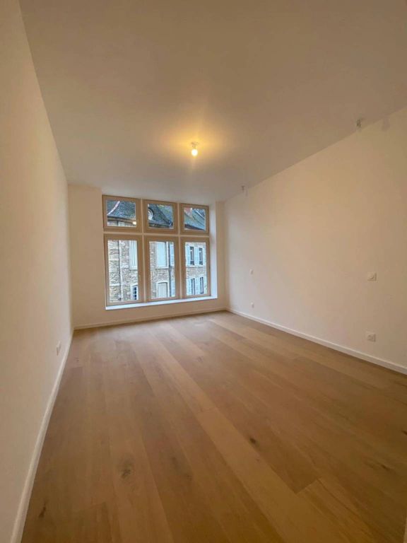 6 rooms Apartment in Beaune, France No. 258717