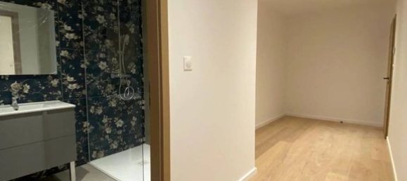 6 rooms Apartment in Beaune, France No. 258717 5