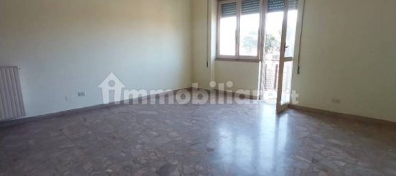 Apartamento de 3 dormitorios en Frosinone, Italy No. 222311 11