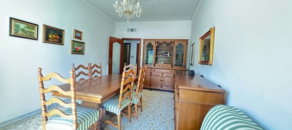 4 rooms Apartment in Naples, Italy No. 268579 2