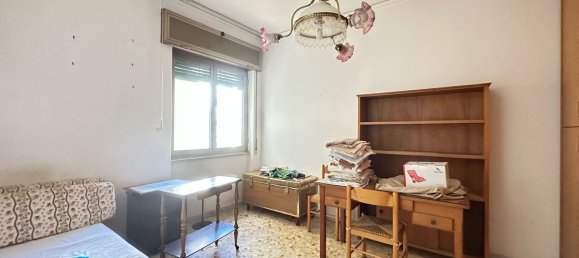 4 rooms Apartment in Naples, Italy No. 268579 12