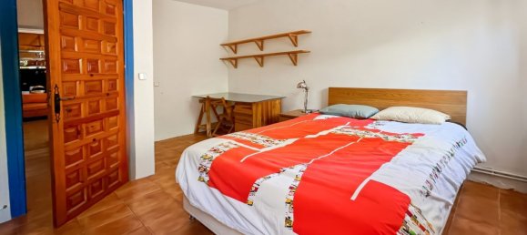 5 bedrooms House in Madrid, Spain No. 180326 14